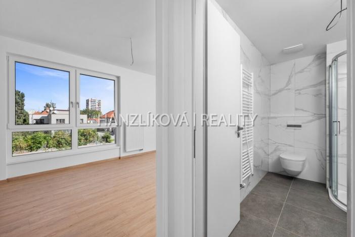 Prodej bytu 1+kk, České Budějovice, Hálkova, 24 m2