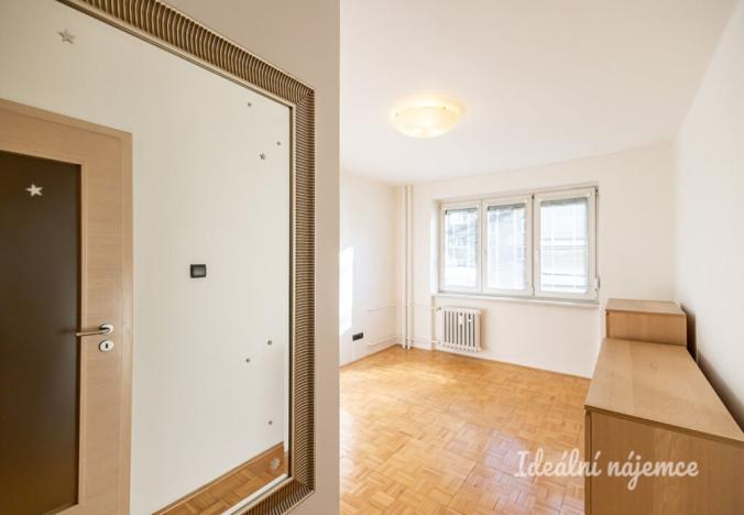 Pronájem bytu 2+kk, Praha - Libeň, Sokolovská, 51 m2