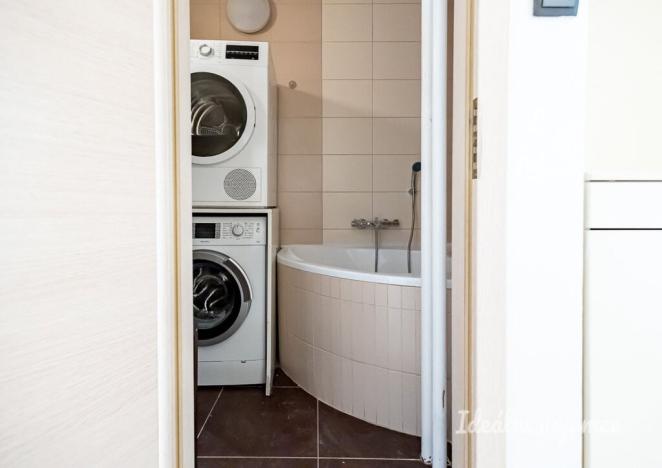 Pronájem bytu 2+kk, Praha - Libeň, Sokolovská, 51 m2