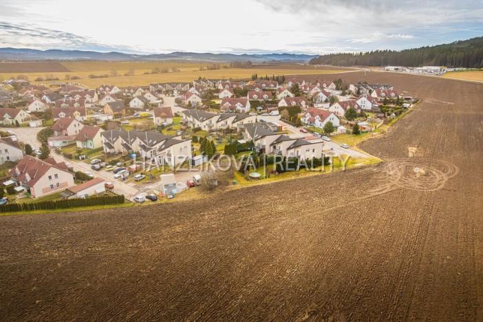 Prodej pozemku pro bydlení, Dolní Třebonín, 2948 m2