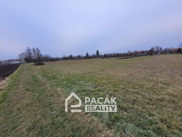 Prodej pozemku pro bydlení, Lobodice, 2117 m2