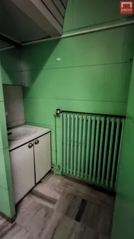 Pronájem obchodního prostoru, Olomouc, Horní náměstí, 18 m2