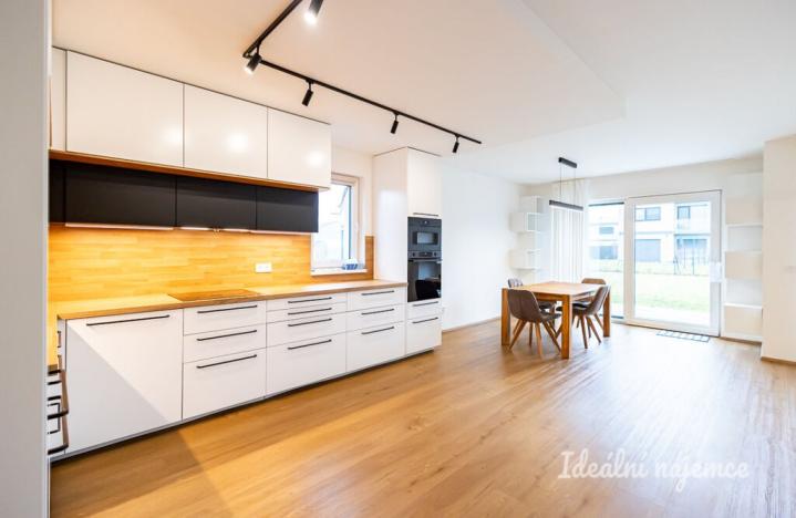 Pronájem bytu 4+kk, Horoušany, Kubišova, 120 m2