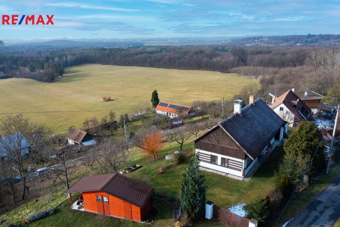 Prodej chalupy, Poběžovice u Holic, 259 m2