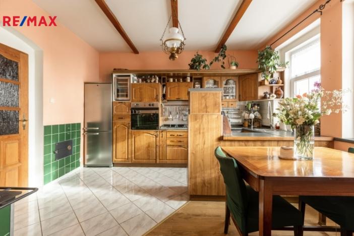 Prodej rodinného domu, Jáchymov, Husova, 155 m2