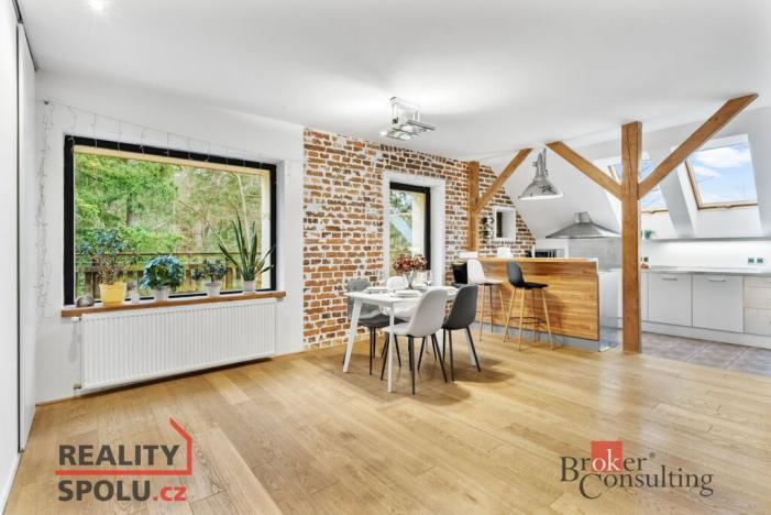 Prodej bytu 4+kk, Liberec - Liberec XIV-Ruprechtice, Stroupežnického, 98 m2