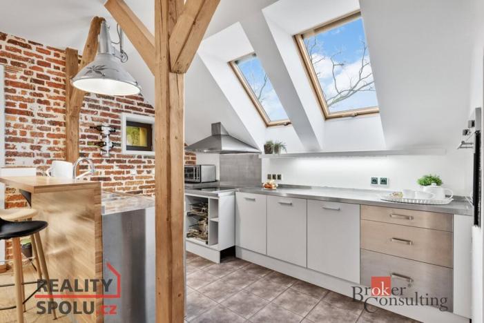 Prodej bytu 4+kk, Liberec - Liberec XIV-Ruprechtice, Stroupežnického, 98 m2