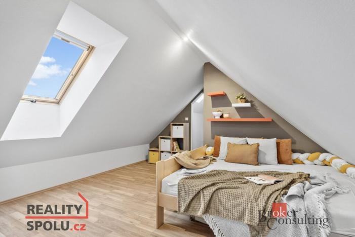 Prodej bytu 4+kk, Liberec - Liberec XIV-Ruprechtice, Stroupežnického, 98 m2