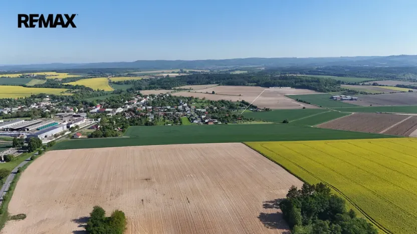 Prodej pozemku pro bydlení, Lazníky, 2100 m2