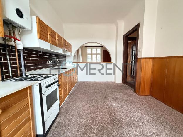 Prodej bytu 3+1, Liberec - Liberec III-Jeřáb, nám. Soukenné, 124 m2