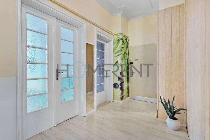 Prodej bytu 3+1, Liberec - Liberec III-Jeřáb, nám. Soukenné, 126 m2