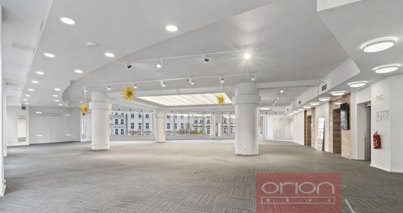 Pronájem obchodního prostoru, Praha - Nové Město, Václavské náměstí, 475 m2