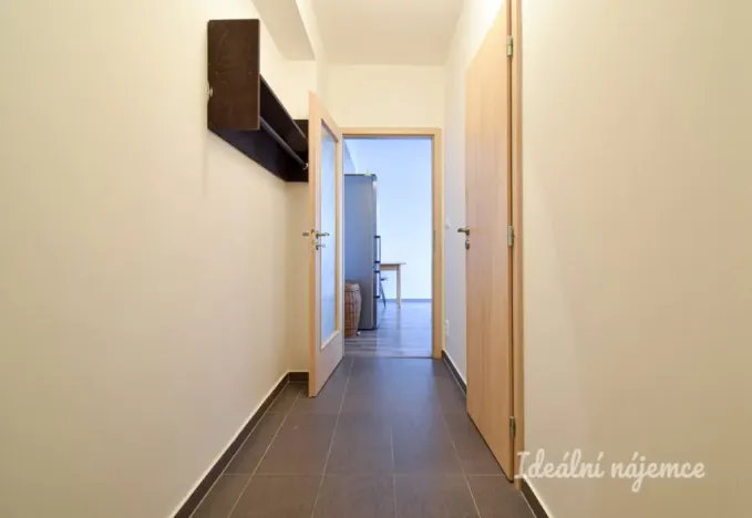 Pronájem bytu 2+kk, Brno, Renneská třída, 39 m2