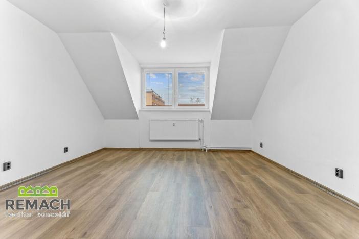 Pronájem bytu 1+1, Náchod, Na Hamrech, 60 m2