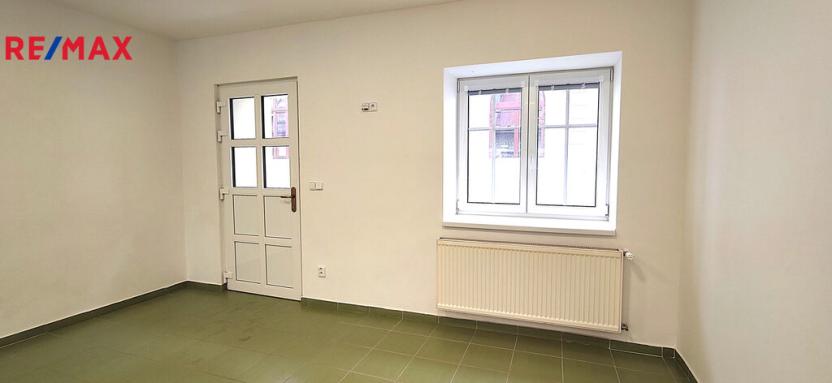 Pronájem obchodního prostoru, Bruntál, Partyzánská, 72 m2