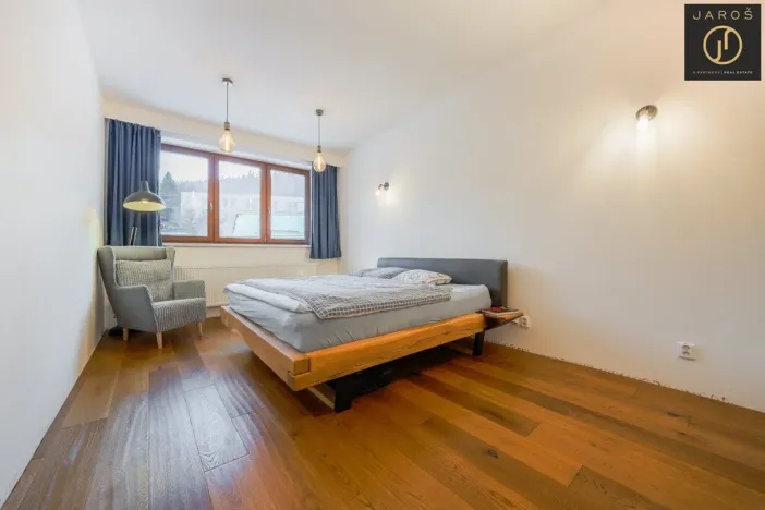 Prodej obchodního prostoru, Smržovka, Hlavní, 553 m2