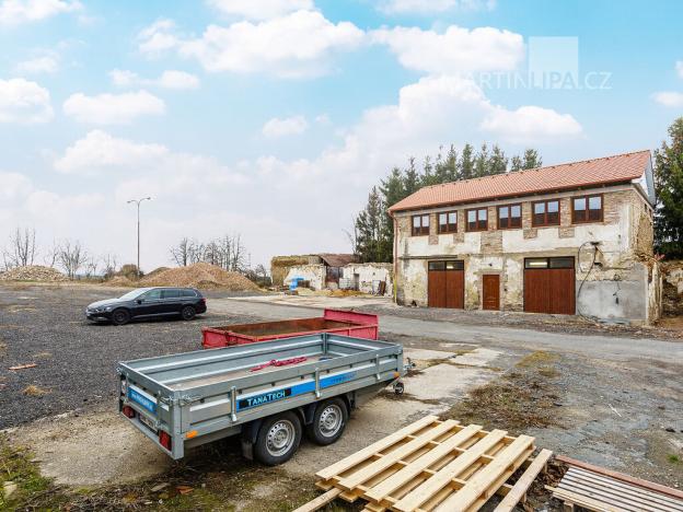 Pronájem komerčního pozemku, Kořenice - Pučery, 11302 m2