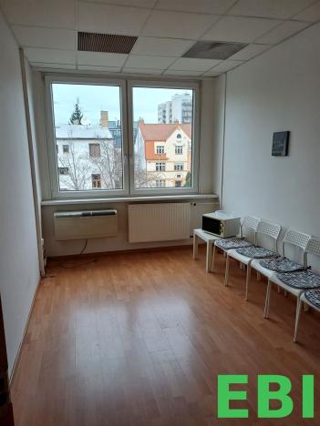 Pronájem kanceláře, Praha - Krč, Nová cesta, 430 m2