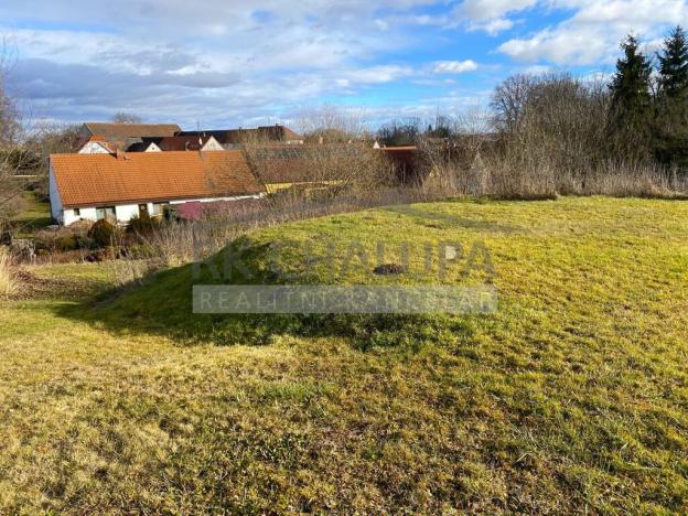 Prodej pozemku pro bydlení, Lišov - Hůrky, 1531 m2