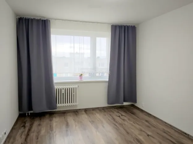 Pronájem bytu 3+1, Ostrov, Družební, 80 m2