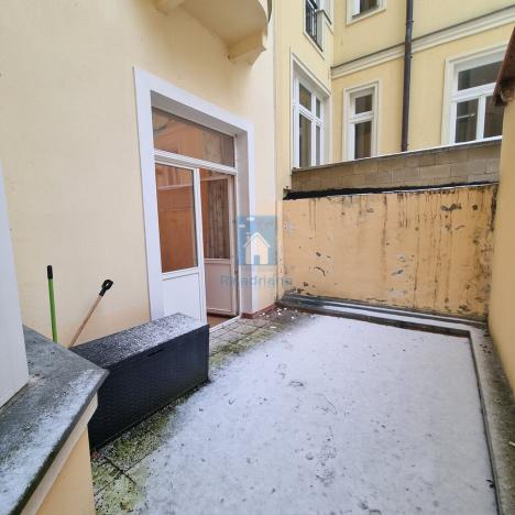 Prodej bytu 2+kk, Mariánské Lázně, Mladějovského, 60 m2