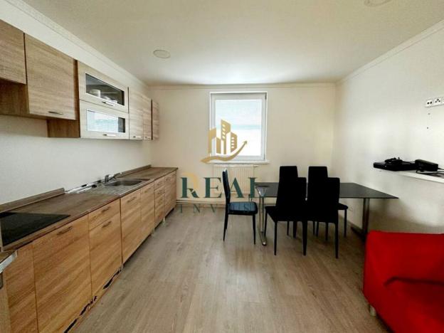 Prodej obchodního prostoru, Chomutov, Lipská, 3000 m2