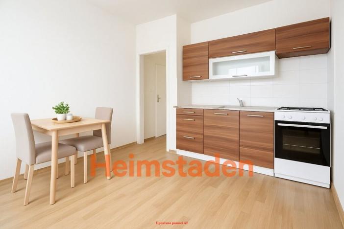 Pronájem bytu 1+1, Karviná - Hranice, Slovenská, 36 m2