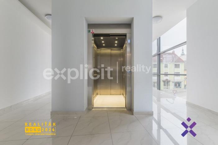 Pronájem obchodního prostoru, Uherský Brod, Bří Lužů, 142 m2