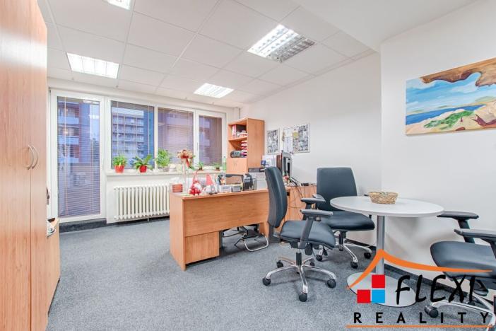 Pronájem kanceláře, Ostrava, Hrušovská, 650 m2