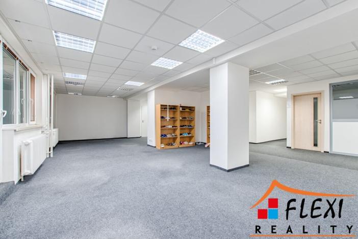 Pronájem kanceláře, Ostrava, Hrušovská, 650 m2