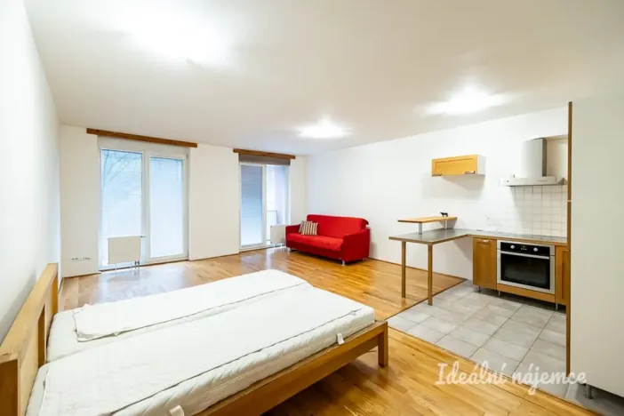 Pronájem bytu 1+kk, Praha - Letňany, Kostomlatská, 49 m2