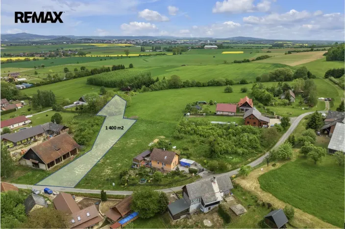Prodej pozemku pro bydlení, Podhradí, 1400 m2