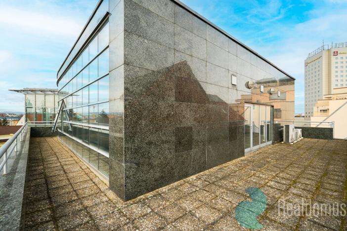 Pronájem kanceláře, České Budějovice, Pražská tř., 844 m2