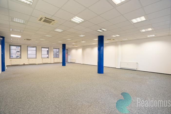 Pronájem kanceláře, České Budějovice, Pražská tř., 466 m2