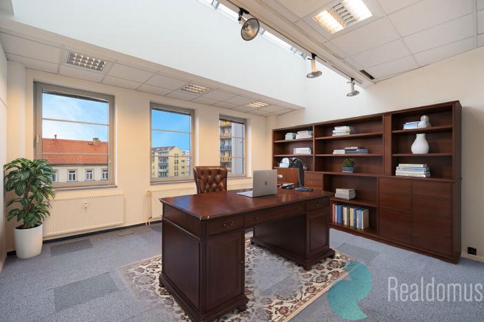 Pronájem kanceláře, České Budějovice, Pražská tř., 466 m2