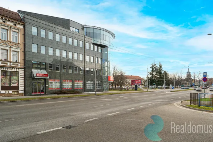 Pronájem kanceláře, České Budějovice, Pražská tř., 120 m2