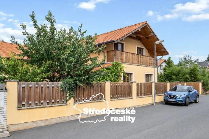 Prodej rodinného domu, Bašť, Do Polí, 290 m2