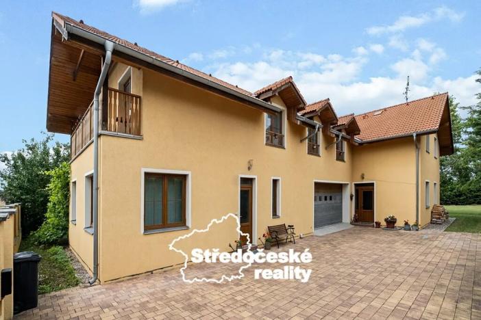 Prodej rodinného domu, Bašť, Do Polí, 290 m2