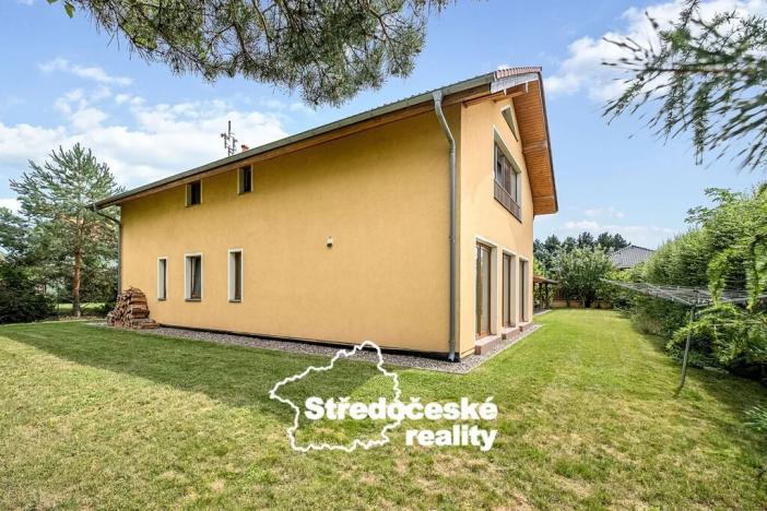 Prodej rodinného domu, Bašť, Do Polí, 290 m2