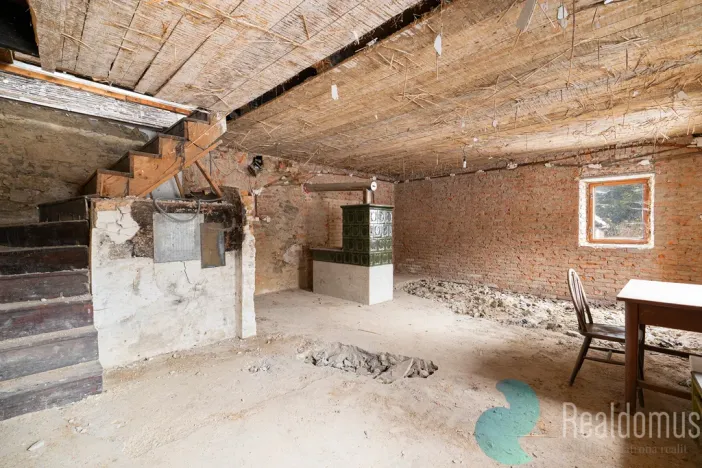 Prodej zemědělské usedlosti, Chroboly - Lučenice, 200 m2