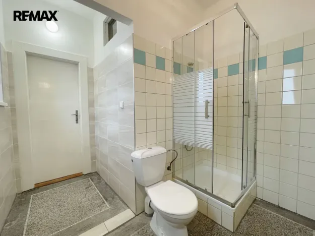 Pronájem kanceláře, Lety, 100 m2