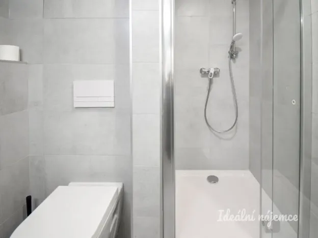 Pronájem bytu 1+kk, Brno - Ponava, Reissigova, 35 m2