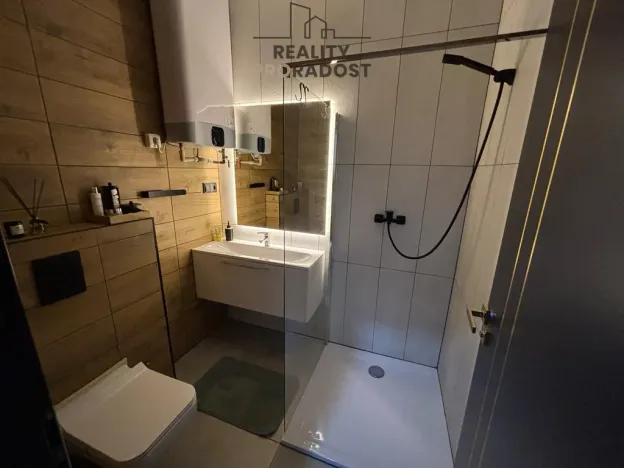 Prodej ubytování, Andělská Hora, 530 m2