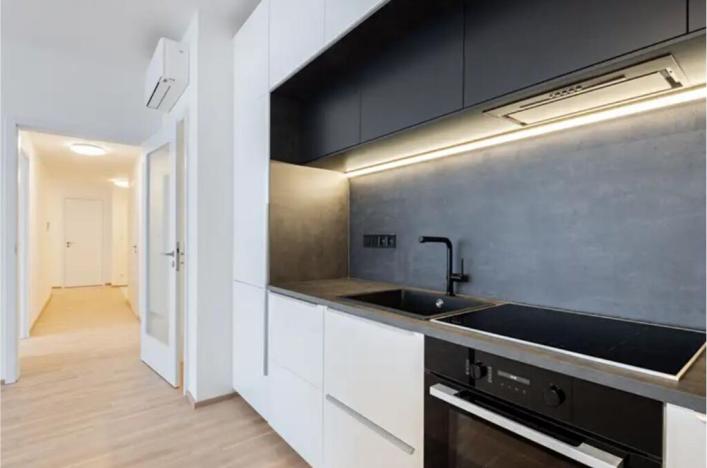 Pronájem bytu 4+kk, Praha - Smíchov, Albrightové, 120 m2