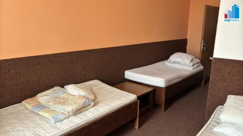 Pronájem komerční nemovitosti, Kralovice, Markova tř., 570 m2