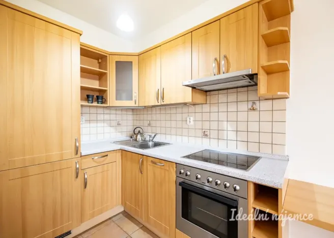 Pronájem bytu 2+kk, Praha - Vršovice, Přípotoční, 60 m2