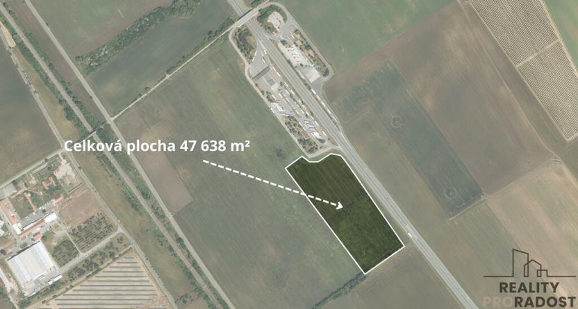 Prodej komerčního pozemku, Břeclav - Ladná, 46715 m2