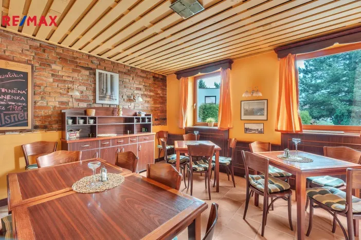 Prodej restaurace, Hořice, Čechova, 340 m2