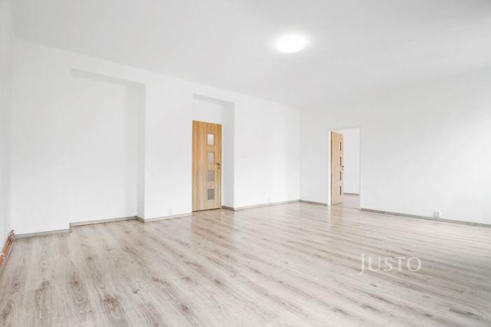 Prodej bytu 3+1, Teplice, Vrázova, 75 m2