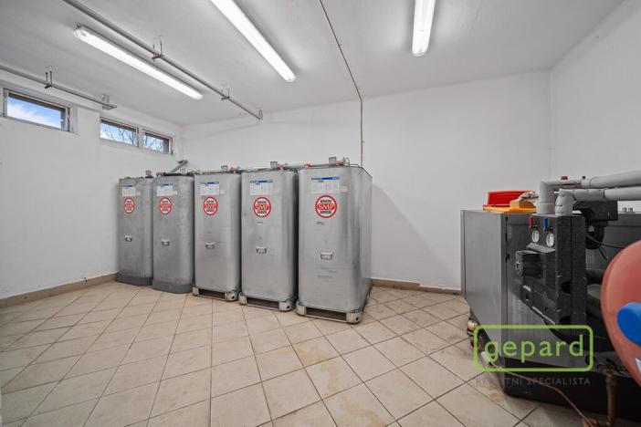 Prodej obchodního prostoru, Dolní Kalná, 300 m2